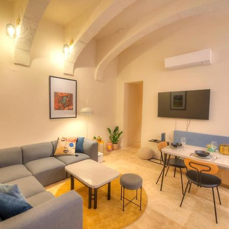 Stylish & Traditional 1 Bedroom Apartment Ddem1-1 瓦莱塔 外观 照片