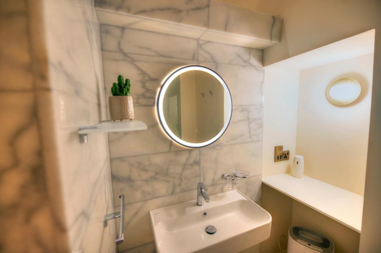 Stylish & Traditional 1 Bedroom Apartment Ddem1-1 瓦莱塔 外观 照片